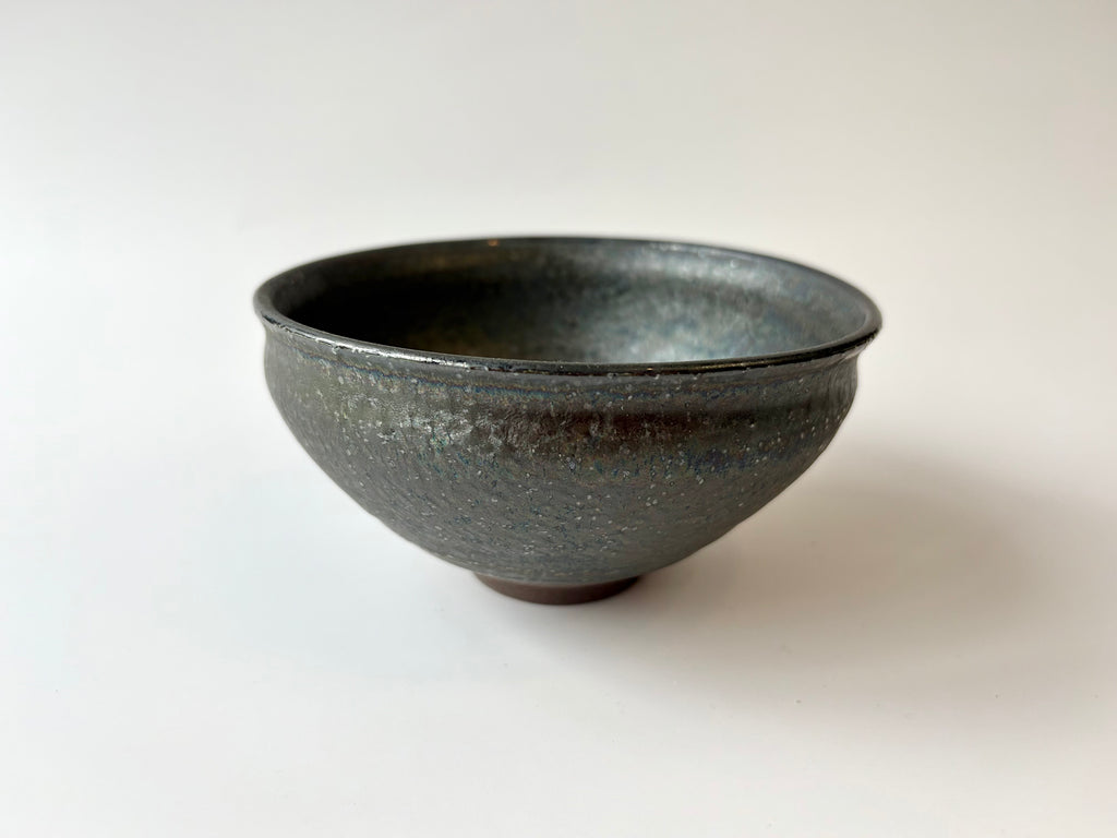 IRON CRISTAL Matcha Bowl | 鉄結晶塗分京型抹茶碗